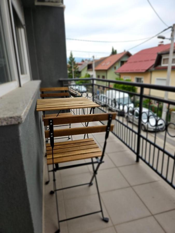 Comfort Rooms Remiza - Free Private Parking - Self Check-In 자그레브 외부 사진